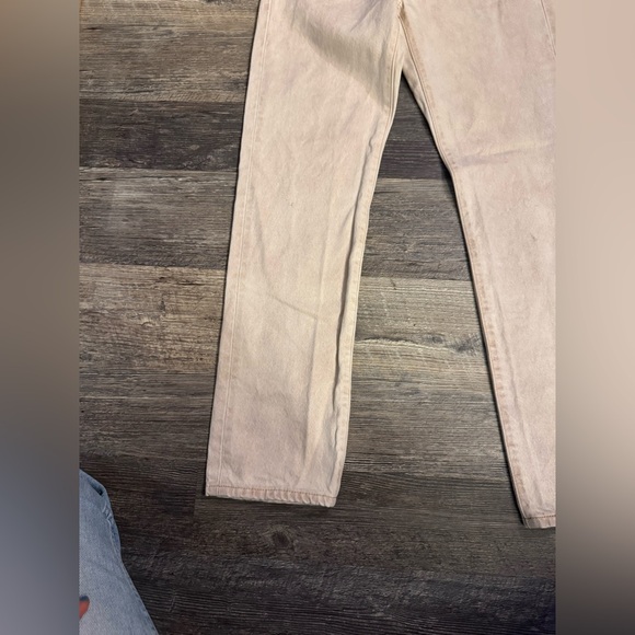 Levi's Women's Straight Leg Jeans in Beige - Picture 2 of 11